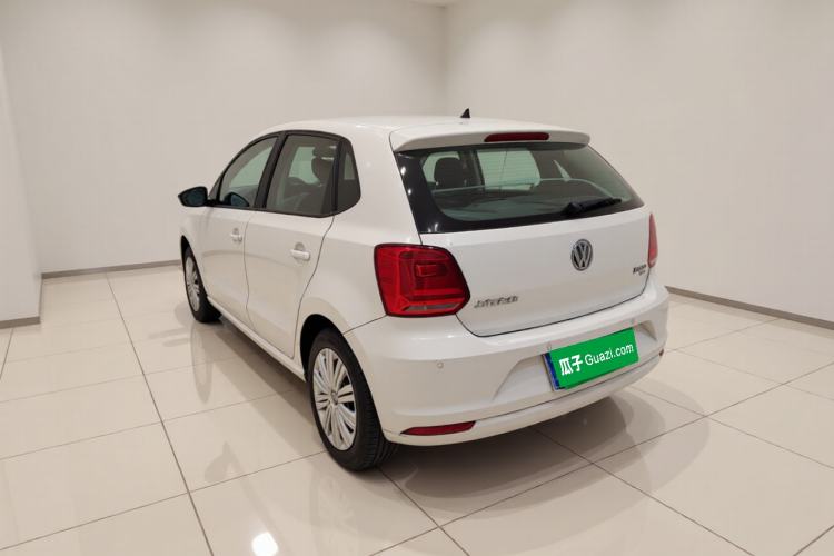 Used Volkswagen Polo 2016 1.6L Automatic Comfort Model

