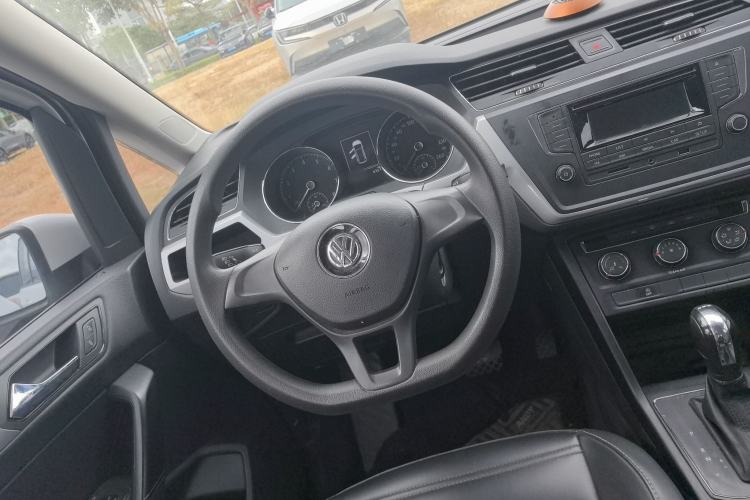 Used Volkswagen Touran 2018 Volkswagen Touran L 280TSI DSG Style Edition 7 Seats China VI Standard
