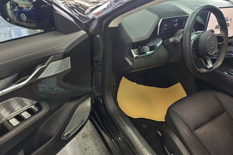 Used Zeekr 001 2022 Ultra-Long Range Single-Motor WE Version
