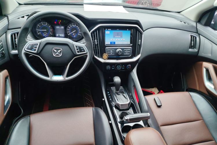 Used JMC Yusheng S350 2016 2.0T Automatic 4x4 Gasoline Luxury Version with Sunroof 7 Seats
