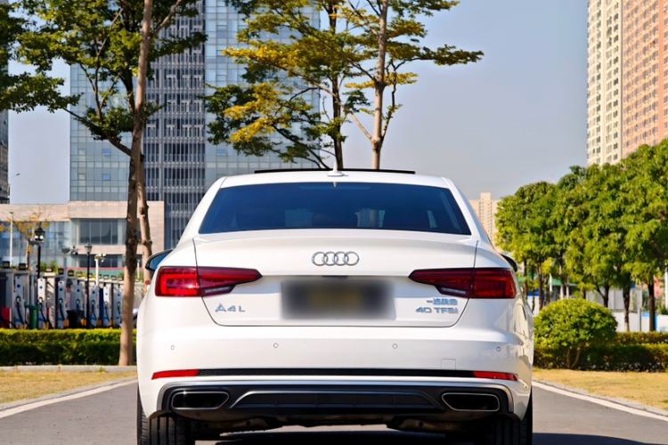 Used Audi A4L 2019 40 TFSI Fashion Version China V
