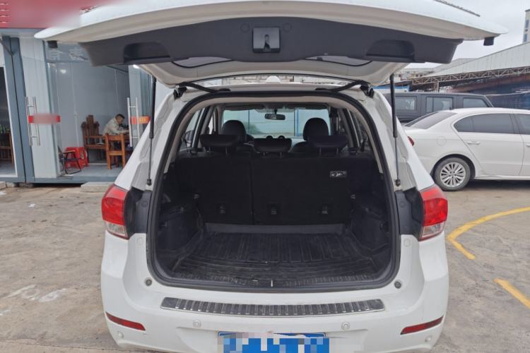 Used Haval H6 2016 Upgraded Model 1.5T Manual Two-Wheel Drive Value Edition