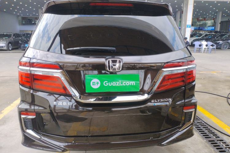 Used Honda Elysion 2019 2.0L Hybrid Supreme Edition
