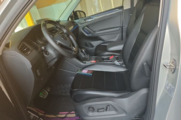 Used Volkswagen Tiguan L 2020 330TSI Automatic Two-Wheel Drive Luxury Edition China VI Standard