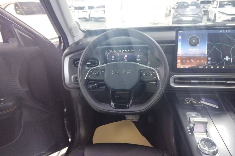 Used Beijing Auto BJ30 2024 1.5T Magic Electric Drive Advanced Version
