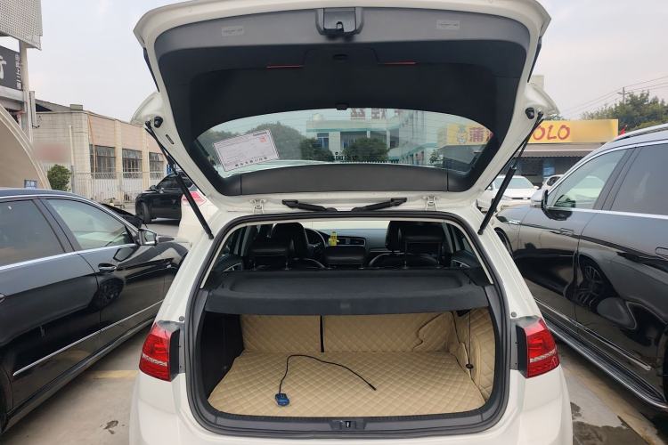 Used Volkswagen Golf 2016 230TSI Automatic Luxury Version