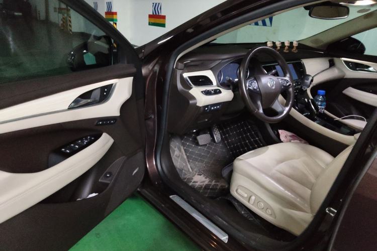 Used Buick LaCrosse 2016 30H Luxury Version