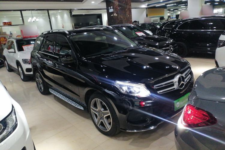 Used Mercedes-Benz GLE 2018 GLE 400 4MATIC Exclusive Edition
