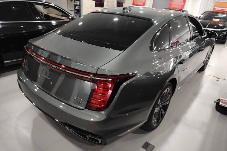 Used Hongqi H9 2024 2.0T Qixiang Private Style Edition
