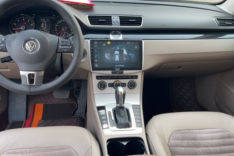 Used Volkswagen Magotan 2015 Facelift 1.8TSI Luxury Model
