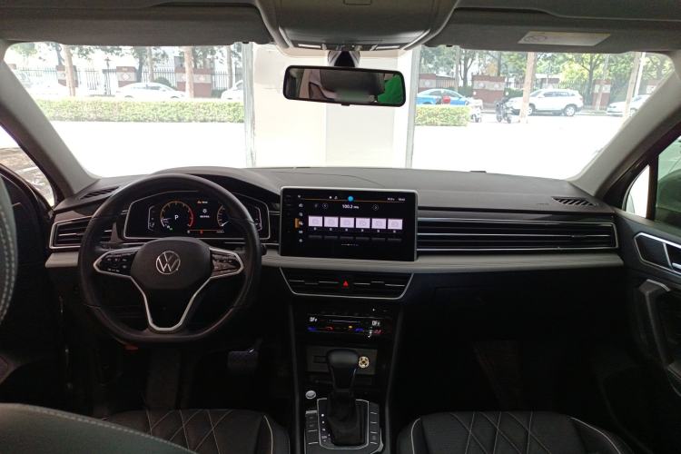 Used Volkswagen Tiguan L 2023 330TSI Automatic Two-Wheel Drive Smart Edition