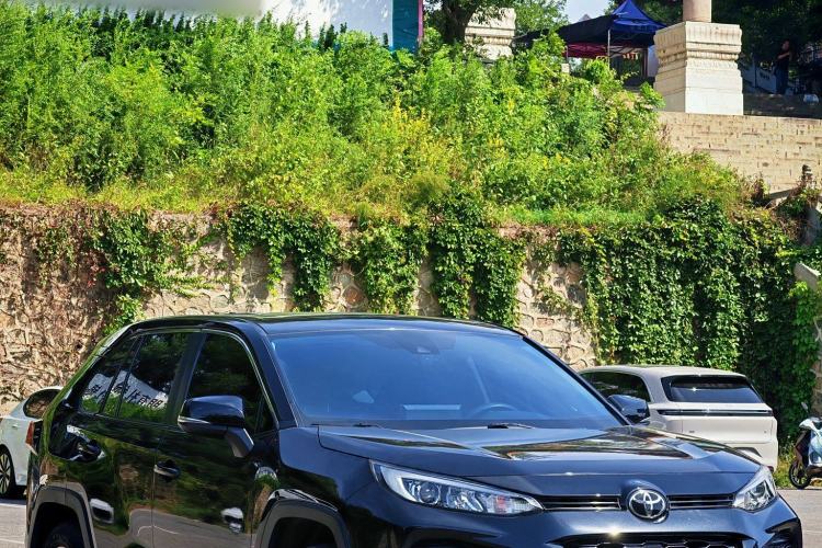 Used Toyota Wildlander 2020 2.0L CVT 4x4 Luxury Edition
