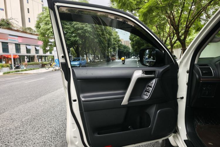 Used Toyota Prado 2018 3.5L Automatic TX-L