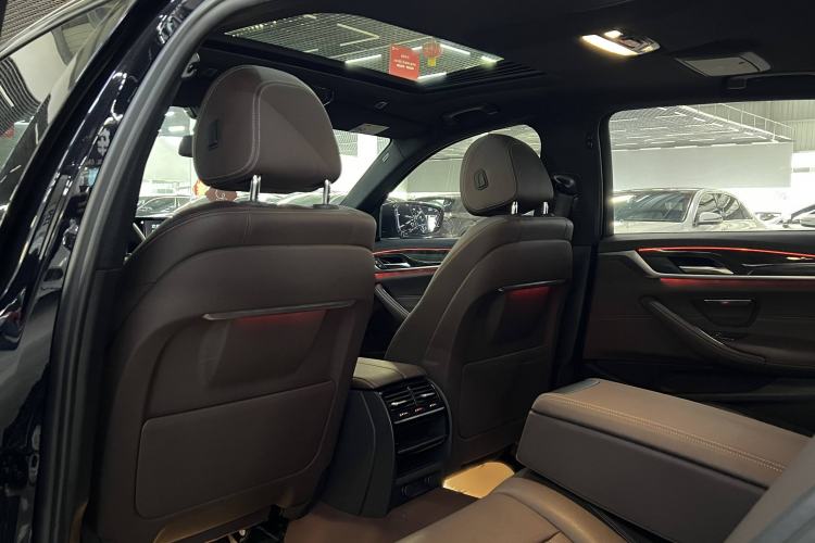 Used BMW 5 Series 2019 Restyled 525Li M Sport Package
