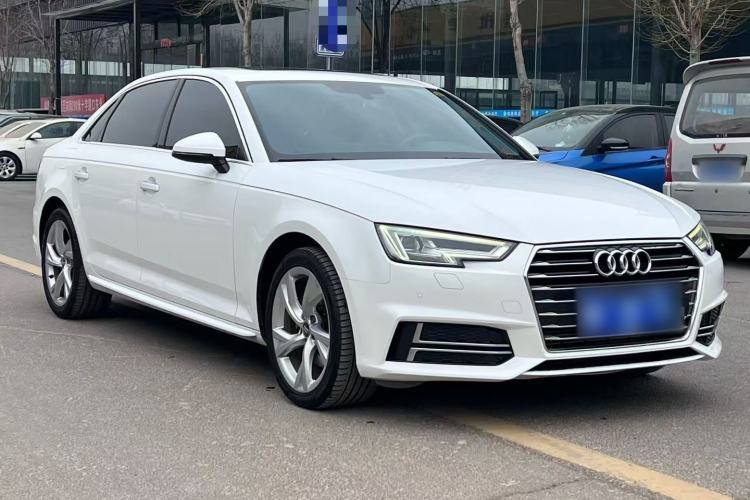 Used Audi A4L 2019 40 TFSI Ambition China VI
