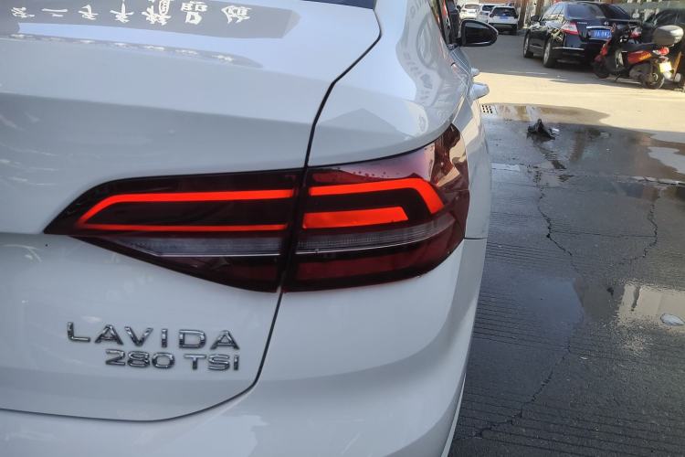 Used Volkswagen Lavida 2021 280TSI DSG Comfort Edition
