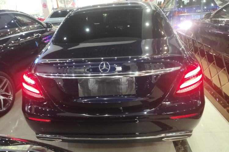 Used Mercedes-Benz E-Class 2016 E 300 L Stylish Model
