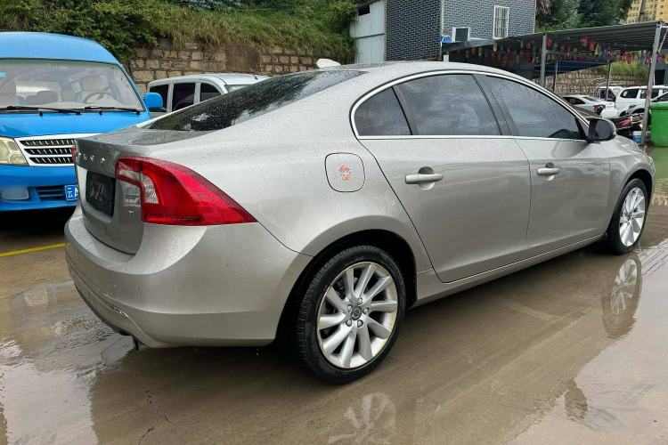 Used Volvo S60 2016 S60L T4 Zhiyuan Edition
