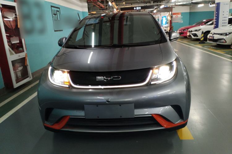 Used BYD Dolphin 2021 405 km Fashion Edition
