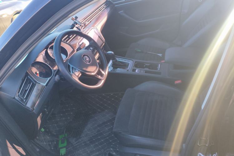 Used Volkswagen Magotan 2018 330TSI DSG Luxury Model