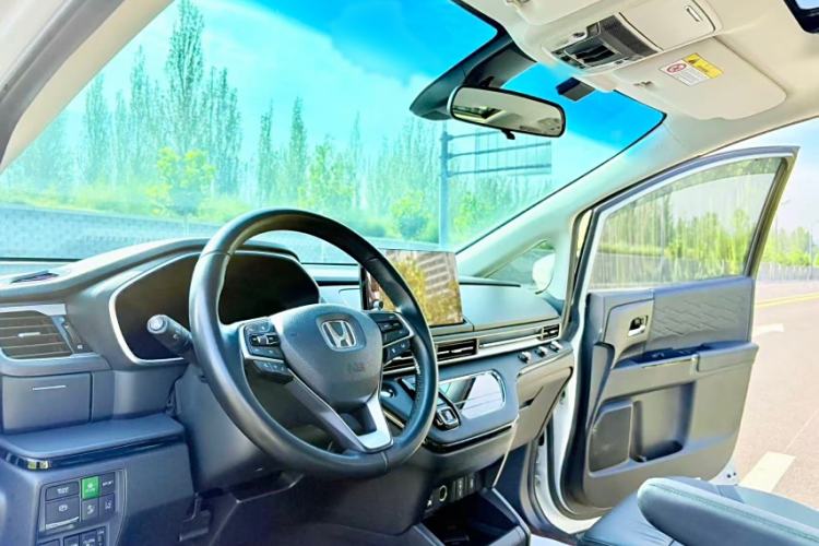 Used Honda Elysion 2022 2.0L eHEV Luxury Edition
