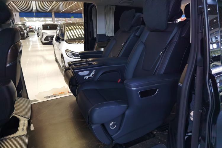 Used Mercedes-Benz V-Class 2022 V 260 Prestige Edition