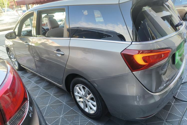 Used Buick GL6 2018 18T 6-Seater Elite Model
