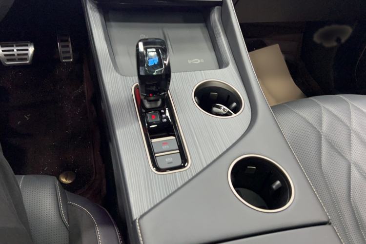 Used JETOUR Shanhai Shanhai L9 2024 1.5TD 2DHT Max 7-Seater
