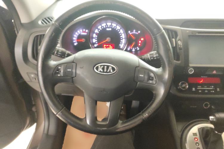 Used Kia Sportage R 2014 2.0L Automatic Two-Wheel Drive GLS Trim
