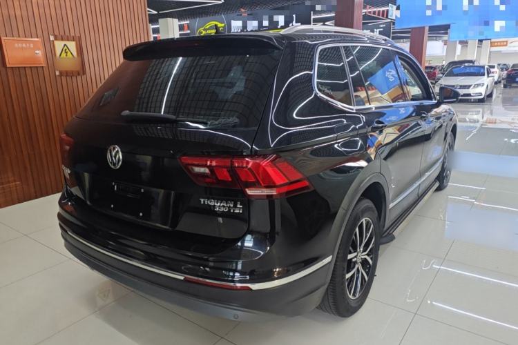 Used Volkswagen Tiguan L 2017 330TSI Automatic Two-Wheel Drive Luxury Edition
