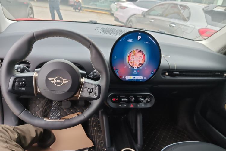 Used  Electric MINI COOPER 2024 456km COOPER E Classic Edition