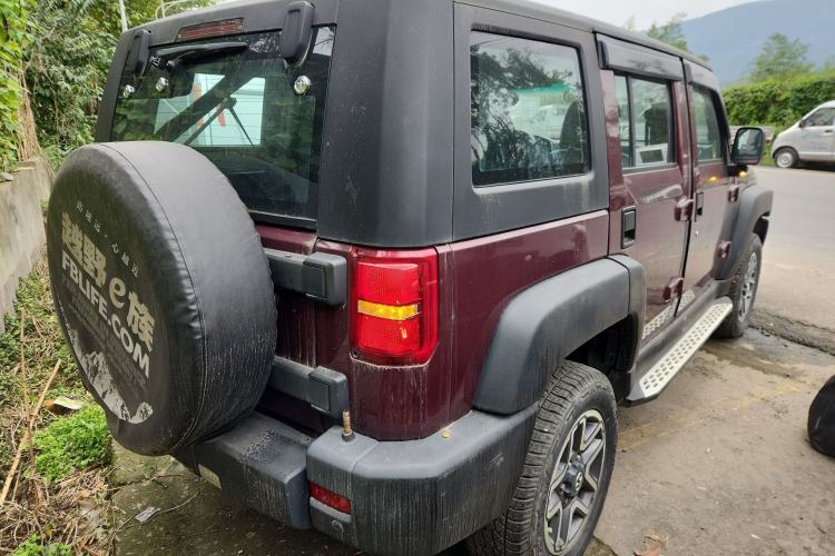 Used Beijing Auto BJ40 2016 40L 2.3T Automatic All-Wheel Drive Premium Edition