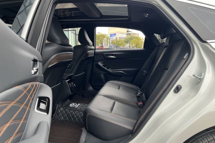 Used Toyota Avalon 2024 2.0L Luxury Edition
