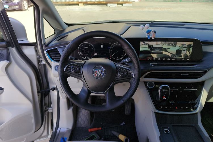 Used Buick GL8 2021 ES Landtrek 653T Comfort Edition