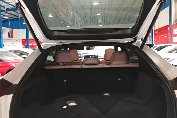 Used ONVO L60 2024 60 kWh Rear-Drive Version
