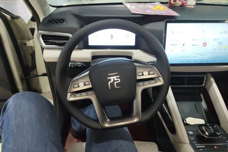 Used BYD Yuan UP 2024 401KM Leading Edition