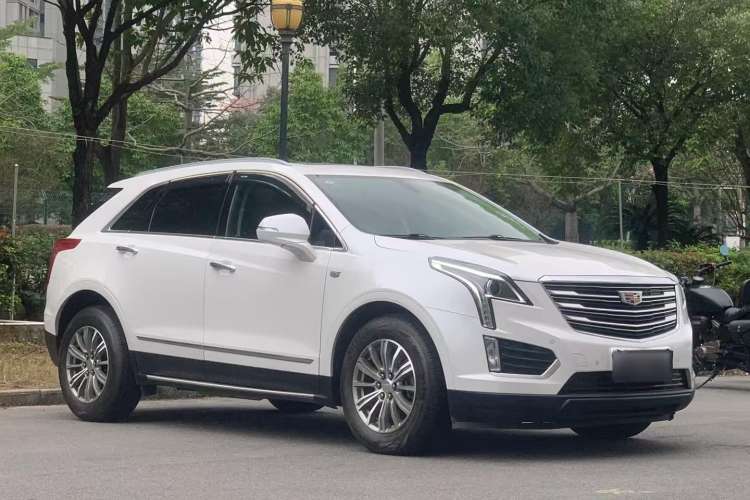 Used Cadillac XT5 2016 25T Luxury Model
