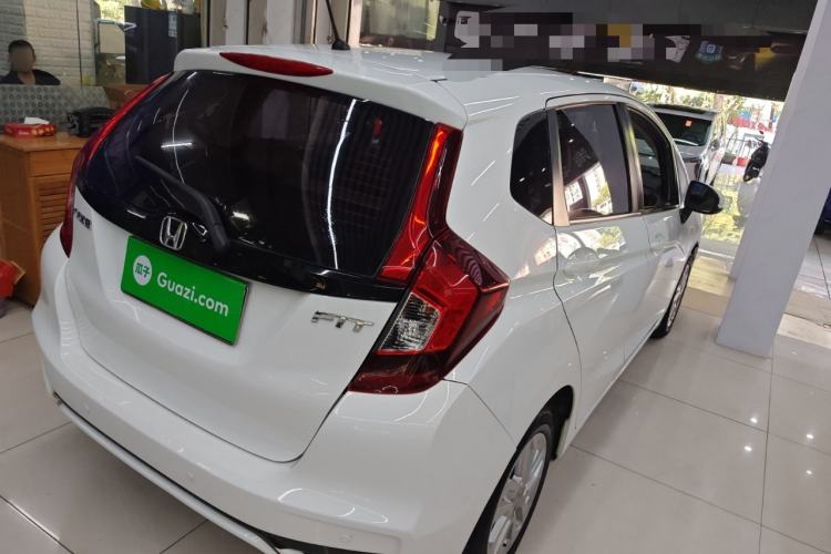 Used Honda Fit 2018 1.5L CVT Comfort Sunroof Version