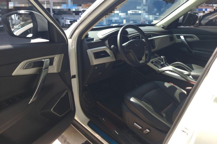 Used Geely Auto Emgrand X7 Sport 2020 1.8TD DCT Two-Wheel Drive Smart Connect 4G-Enabled Version
