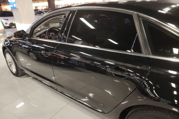 Used Audi A6L 2012 30 FSI Comfort Model
