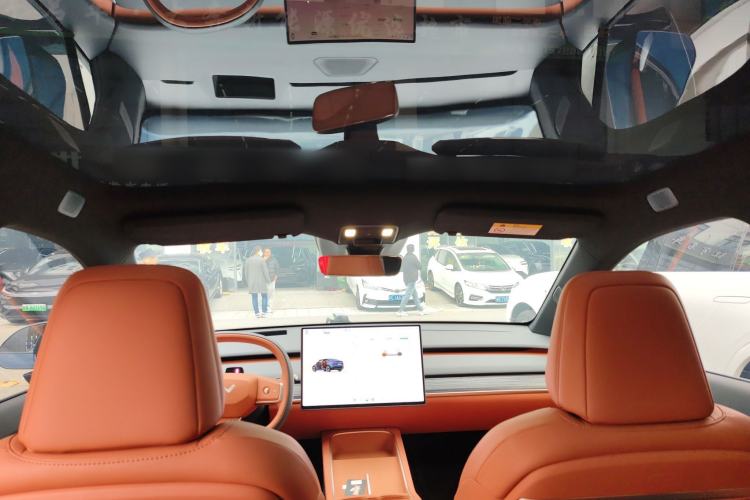 Used ONVO L60 2024 60 kWh All-Wheel Drive
