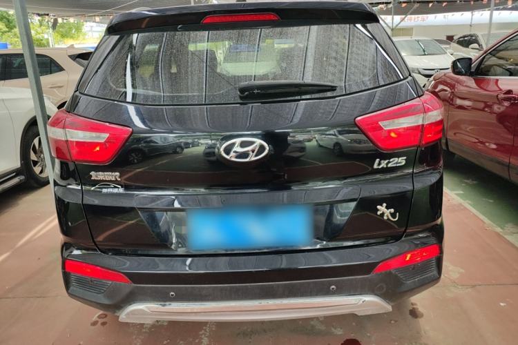 Used Hyundai ix25 2015 1.6L Automatic Two-Wheel Drive Smart GLS Trim
