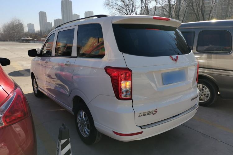 Used Wuling Hongguang 2021 1.5L Revised S Standard Version with Electric Power Steering LAR