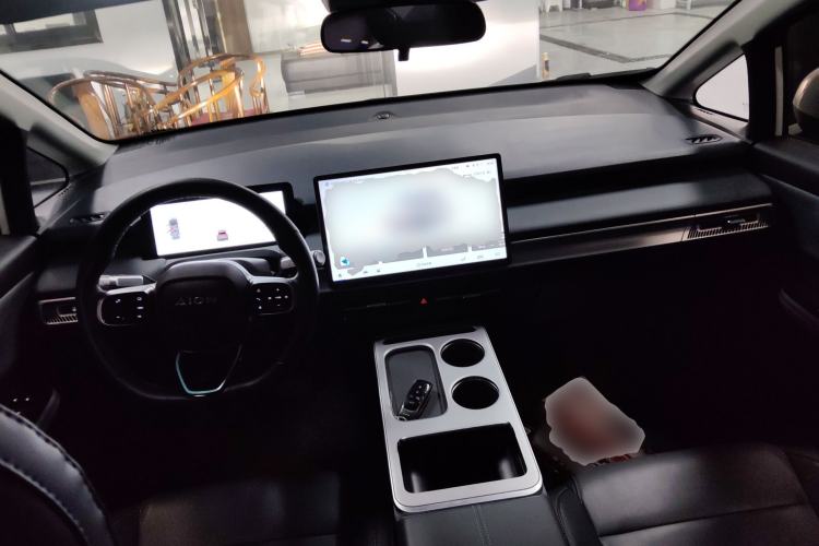 Used AION Y 2023 Plus 510 Enjoy Edition
