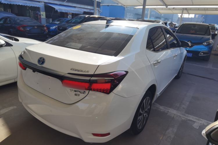 Used Toyota Corolla 2017 Revised Dual-Engine 1.8L E-CVT Elite Edition