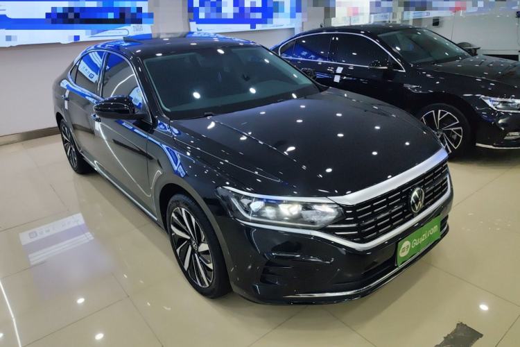 Used Volkswagen Passat 2023 Revised 330TSI Elite Edition
