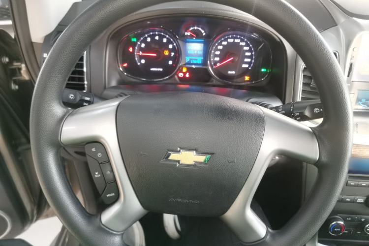 Used Chevrolet Captiva 2017 2.4L Two-Wheel Drive Luxury Edition 7 Seats
