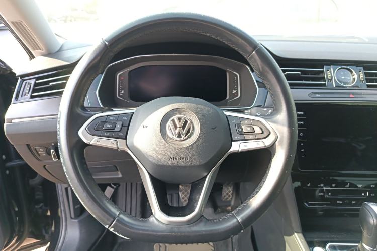 Used Volkswagen Magotan 2020 330TSI DSG Luxury Edition
