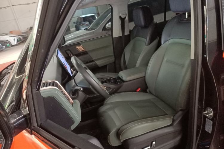 Used  03 2024 501km Four-wheel Drive Long-Range Advanced Version
