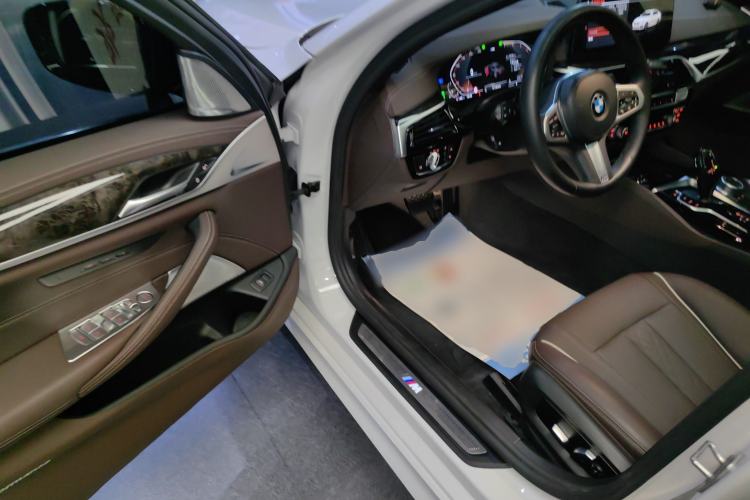 Used BMW 5 Series 2022 525Li M Sport Package
